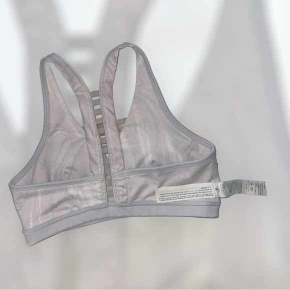 🛍️SALE🛍️ Abercrombie & Fitch Light Gray Sports Bra & Mesh Detail Leggings (2PCs) - Picture 8 of 11